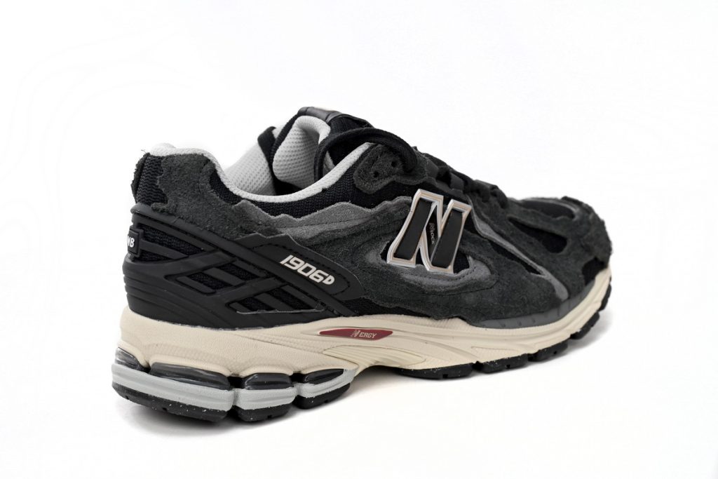 NEW BALANCE 1906R “Refined Future” OKLU2026779