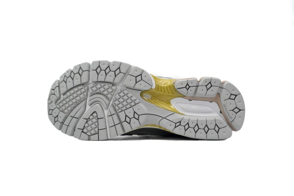 NEW BALANCE 1906R White and yellow Grey Blue OKLU2026791