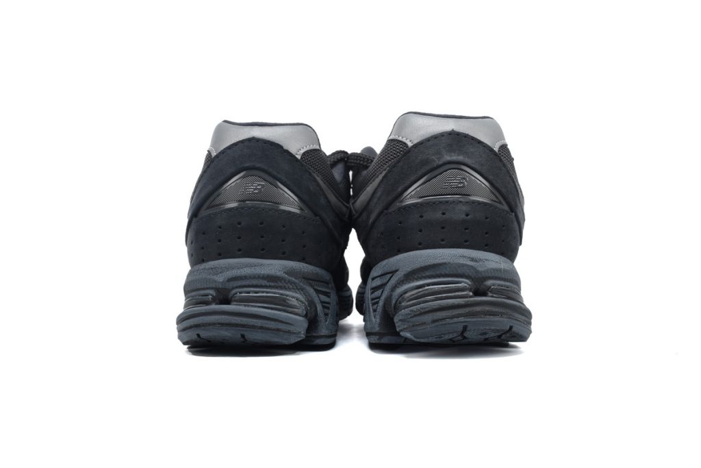 New Balance 2002R ‘Black Grey’ OKLU2026800