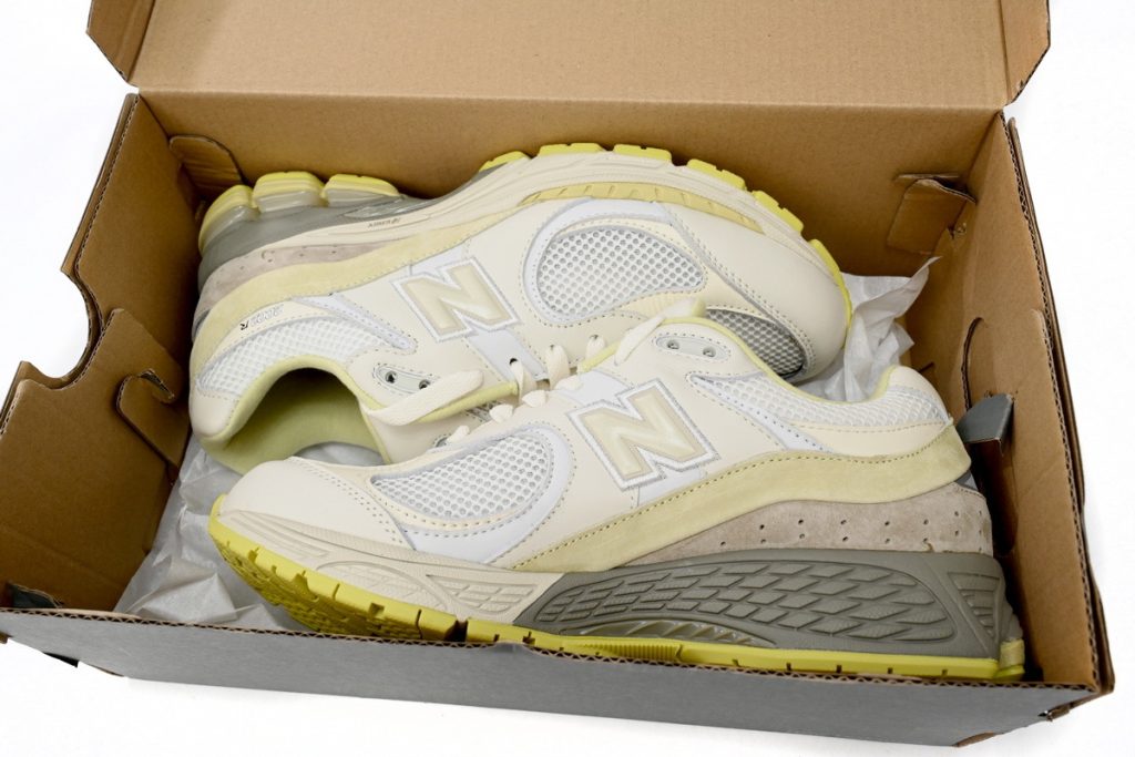New Balance 2002R Co Branded Light Yellow OKLU2026830