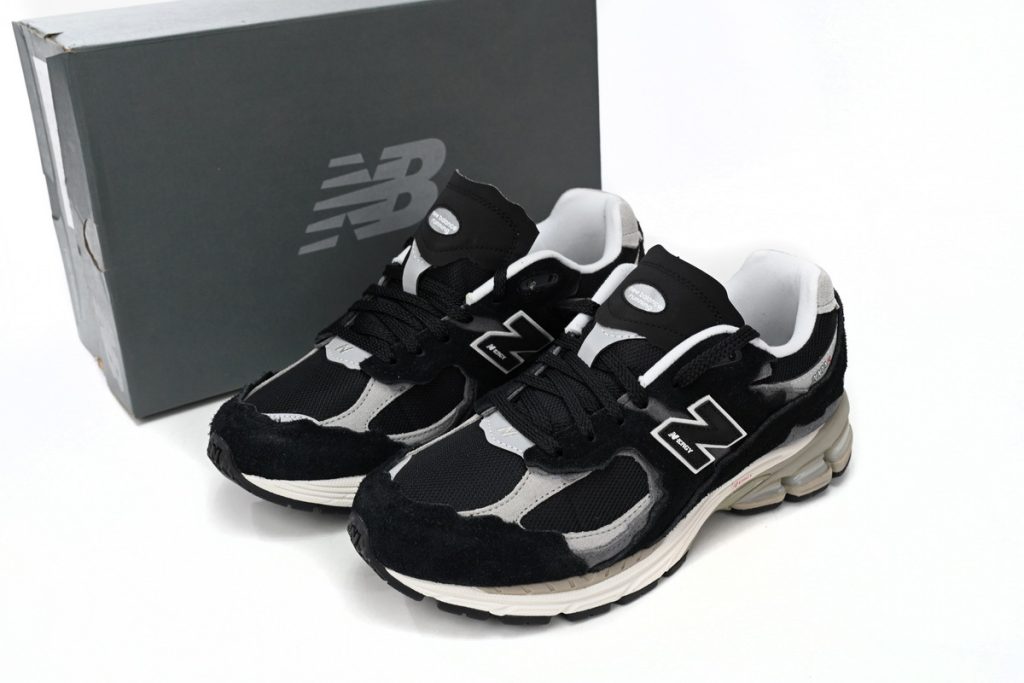 New Balance 2002R Lnk Black OKLU2026834