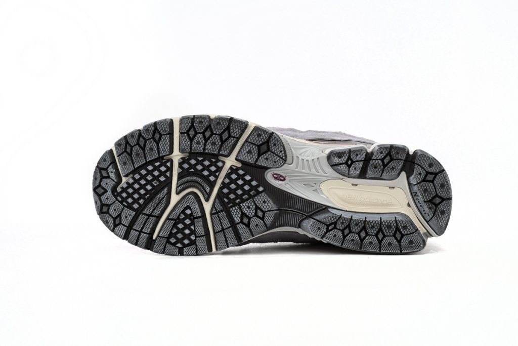 New Balance 2002R Misty Rain And Purple OKLU2026835