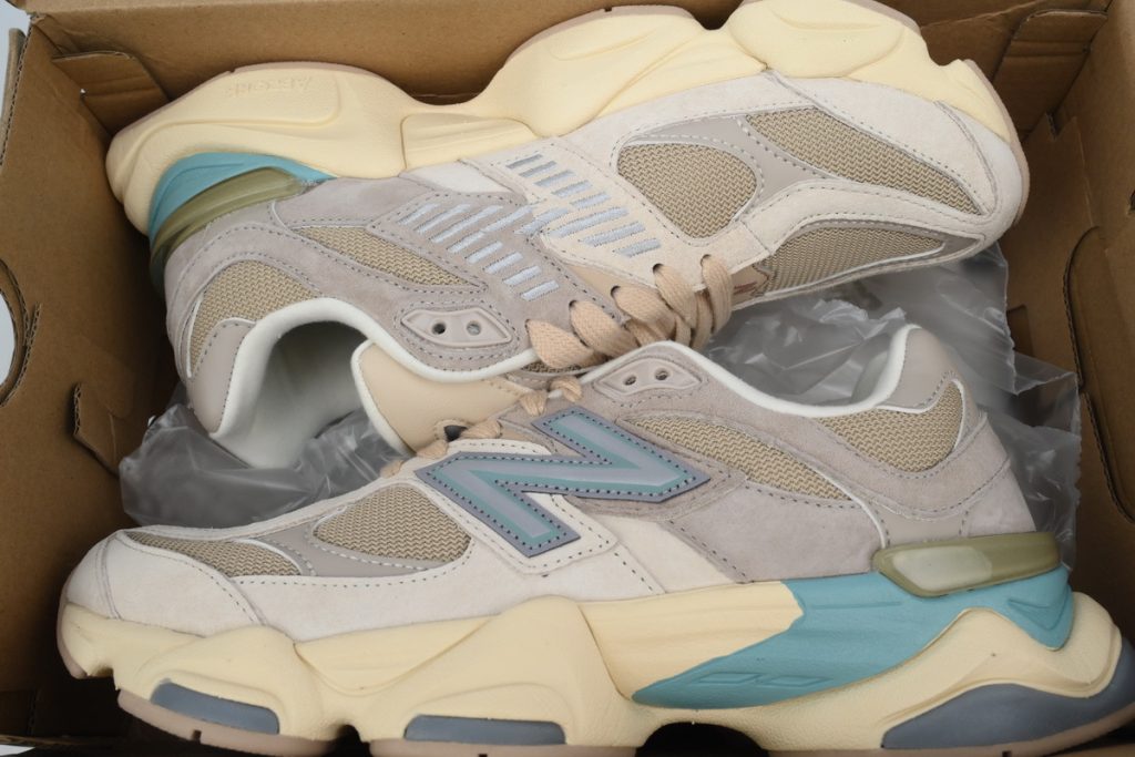 New Balance 9060 ‘Ivory’ OKLU2026883