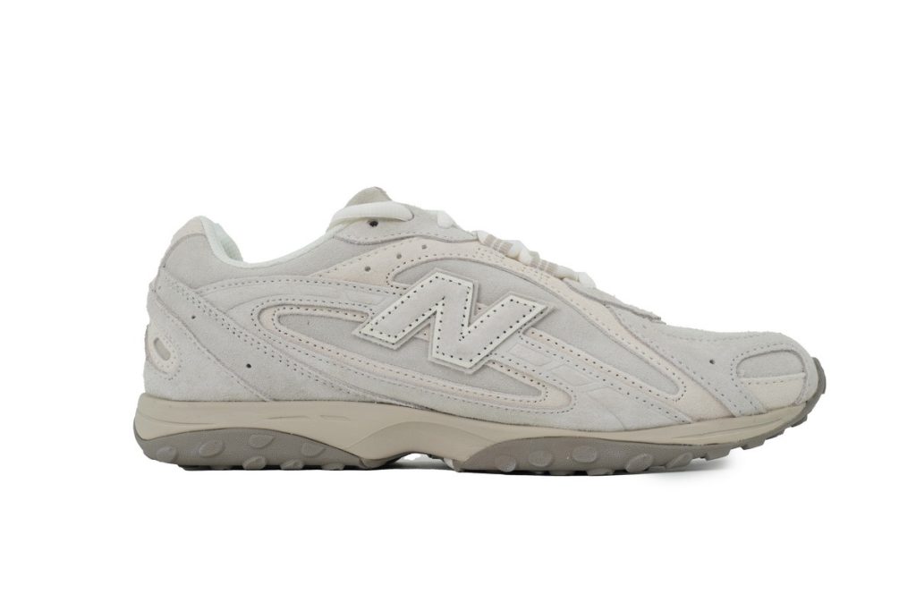 New Balance 204L ‘Timberwolf Linen’ OKLU2026898