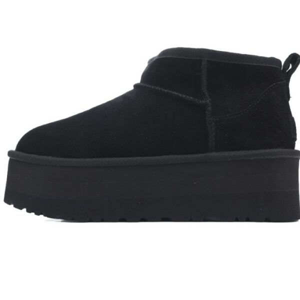 UGG Thick Bottom Low Tube Black OKLU2026941