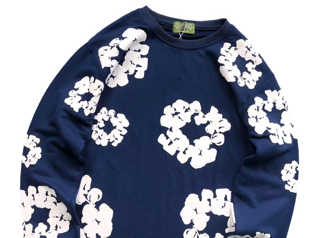 Denim Tears Cotton Wreath All Over Print Crewneck Sweatshirt Navy Blue OKZY20261592