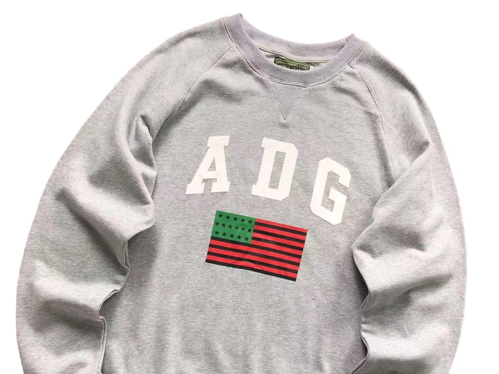 Denim Tears ADG Flag Logo Crewneck Sweatshirt Heather Grey OKZY20261595