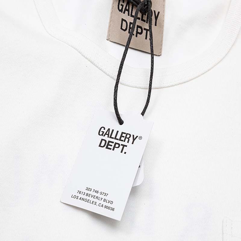 Gallery Dept Le Bar De Music De La Galerie Long Sleeve Tee White OKZY20261599