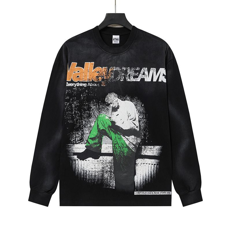 Vale Forever Retro Figure Graphic Long Sleeve Tee Black OKZY20261625