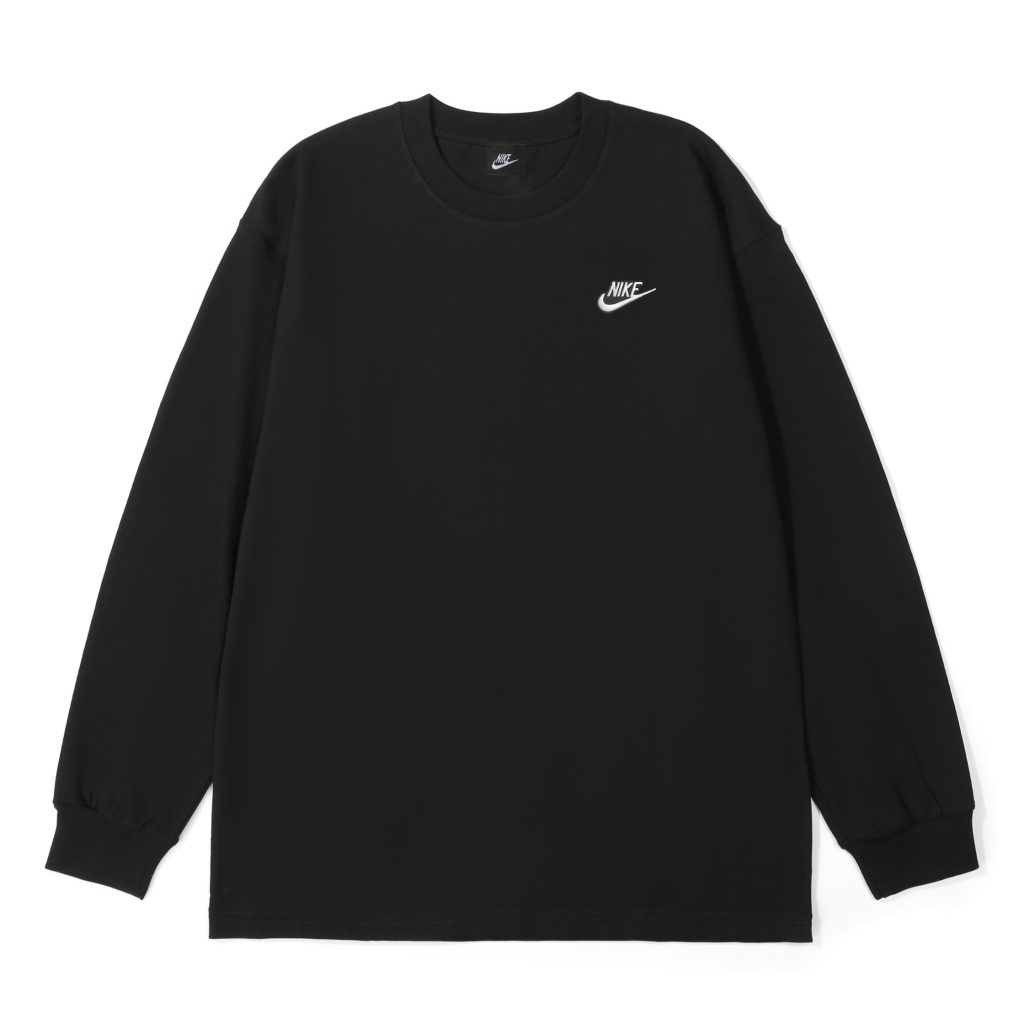 Nike Small Chest Embroidered Logo Long Sleeve Tee Black OKZY20261642