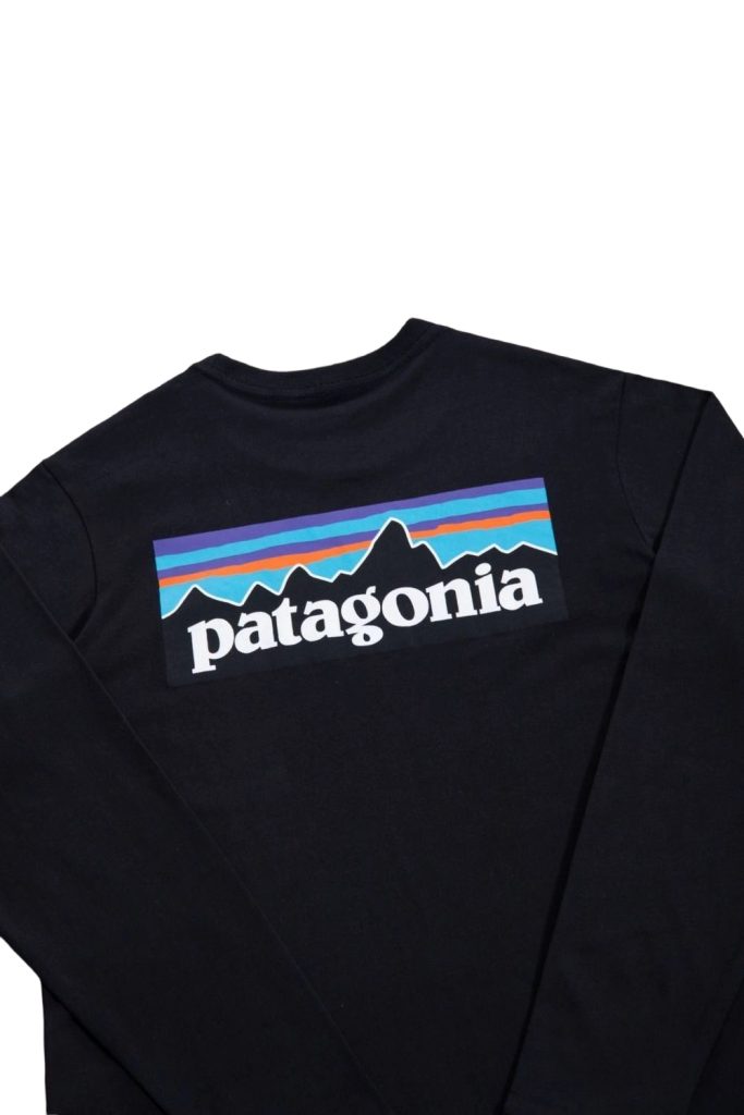 Patagonia Mountain Logo Back Print Long Sleeve Tee Black OKZY20261681