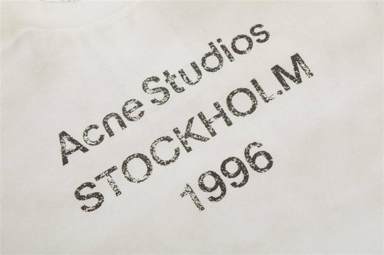 Acne Studios Stockholm 1996 Gradient Long Sleeve Tee Cream OKZY20261725