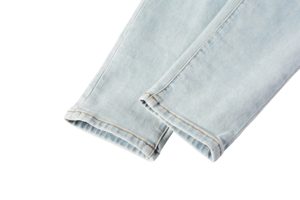 Amiri Frayed Strip Repair Skinny Jeans OKZY202630