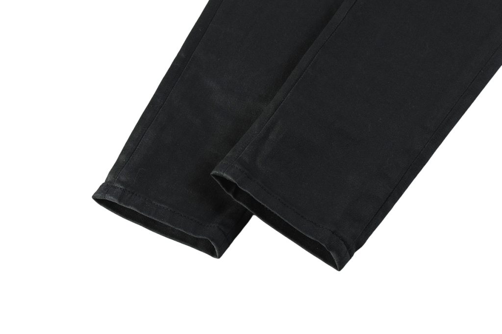Amiri Embossed Letter Black Jeans OKZY202638