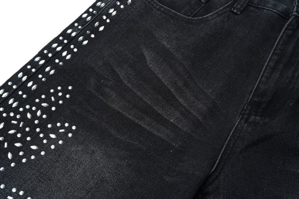 Valley Black Floral Rhinestone Jeans OKZY2026438