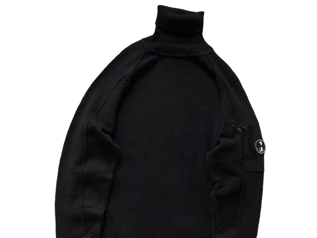 C.P. Company Arm Lens Pocket Black Turtleneck Sweater OKZY2026902