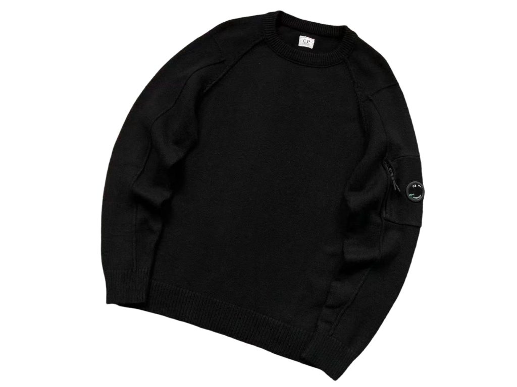 C.P. Company Arm Lens Pocket Black Crew Neck Sweater OKZY2026906
